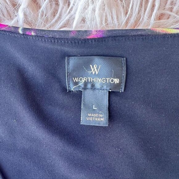 Women’s Large Sleeveless Blouse - Picture 2 of 4